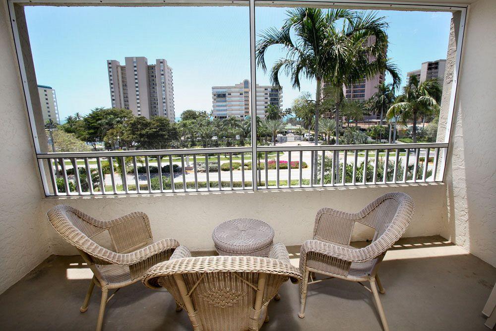 Marco Beach Vacation Suites Caxambas エクステリア 写真