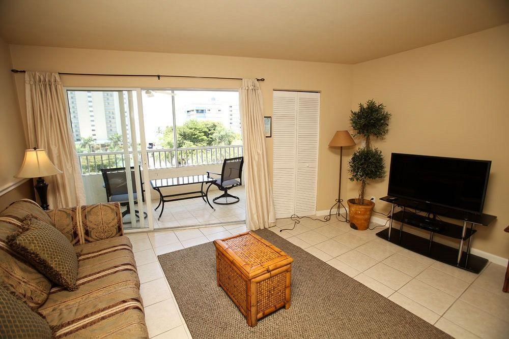 Marco Beach Vacation Suites Caxambas エクステリア 写真