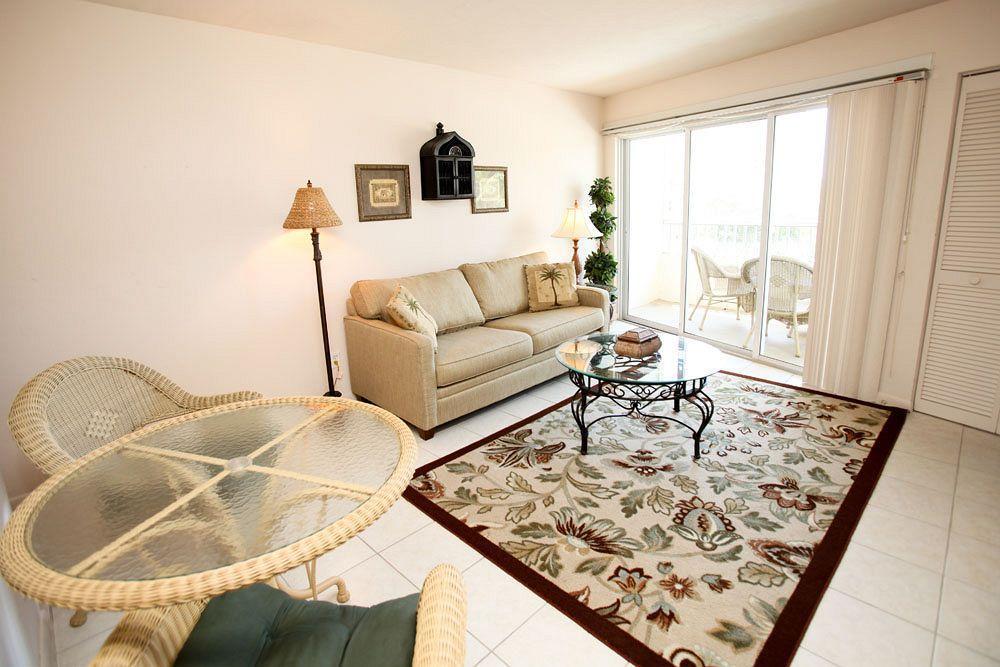 Marco Beach Vacation Suites Caxambas エクステリア 写真